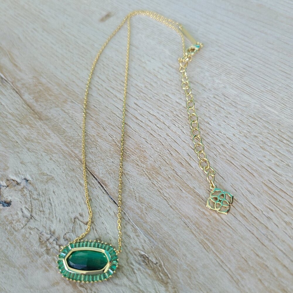 Kendra Scott Baguette Elisa Gold Pendant Necklace in Emerald Mix